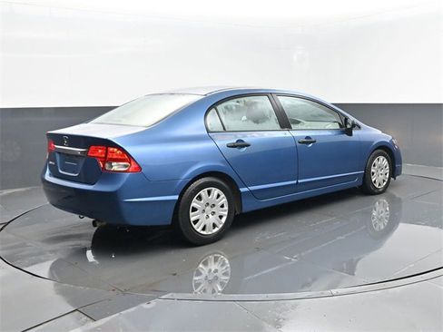 Used 2010 Honda Civic DX-VP image 19