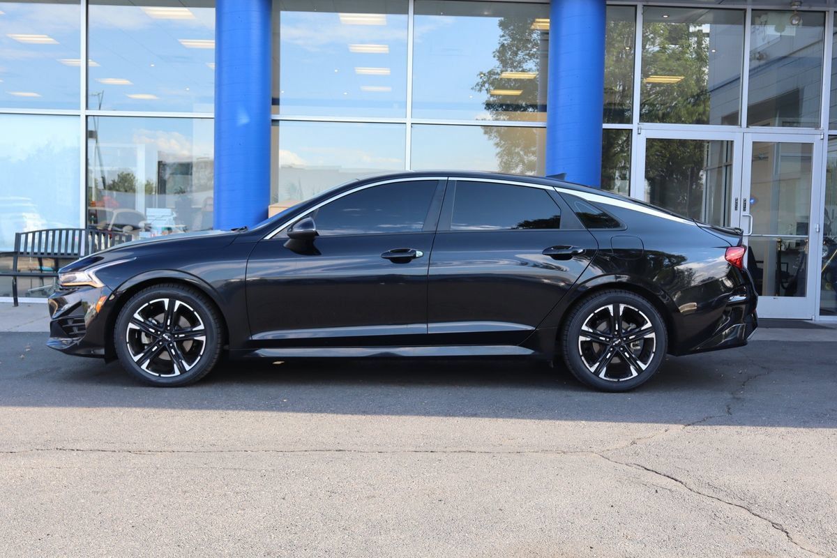 Used 2022 Kia K5 GT-Line AWD/4WD image 2