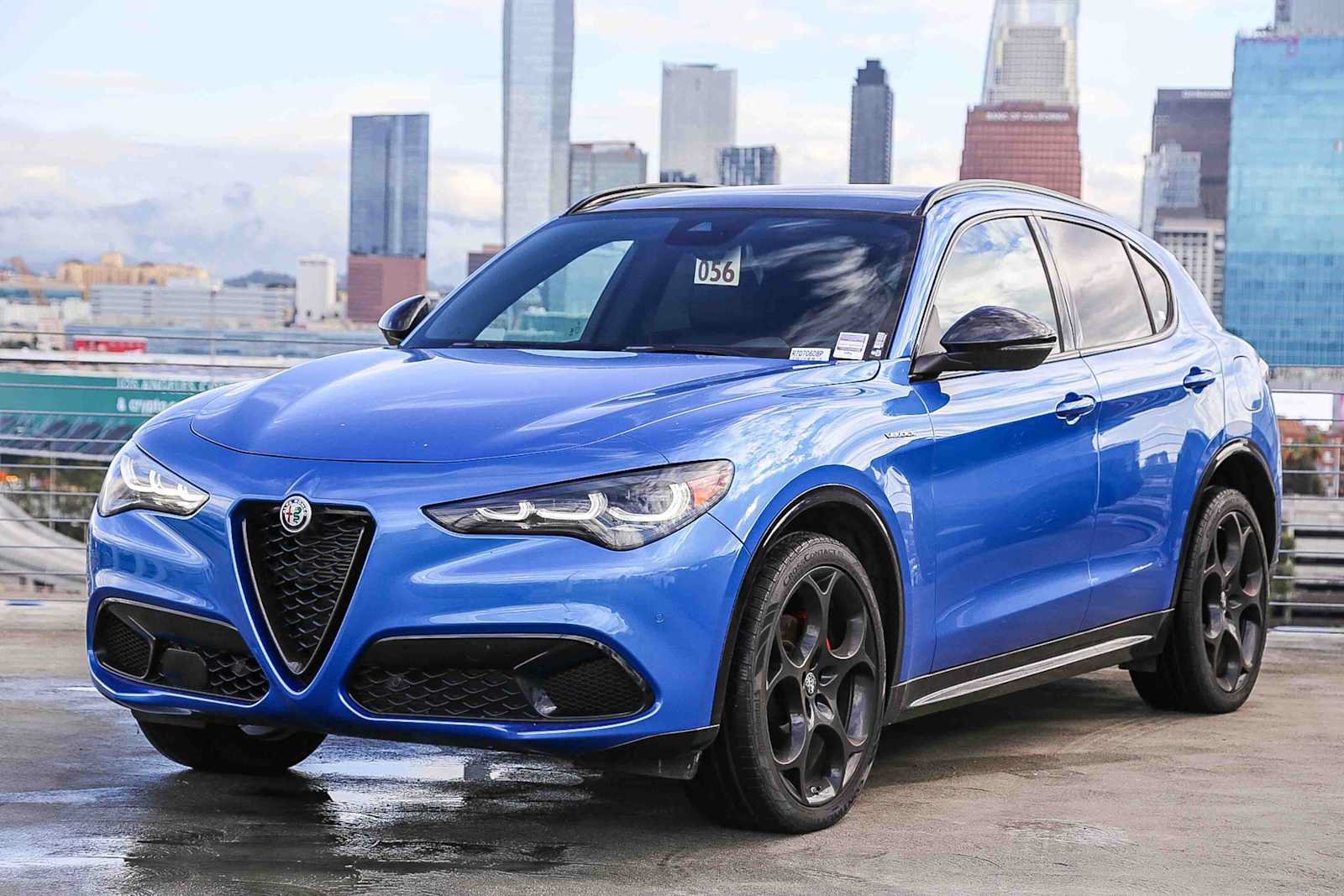 Used 2024 Alfa Romeo Stelvio Veloce AWD/4WD image 1