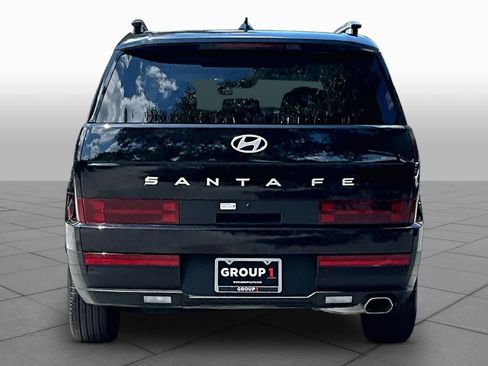Used 2026 Hyundai Santa Fe SEL FWD image 5