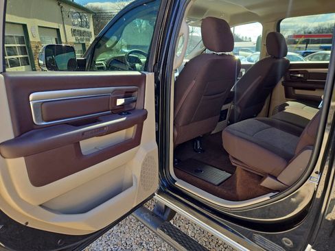 Used 2018 RAM 2500 Big Horn w/ Harvest Edition image 23