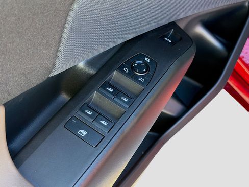 Used 2025 BMW X3 xDrive30i w/ Premium Package image 24