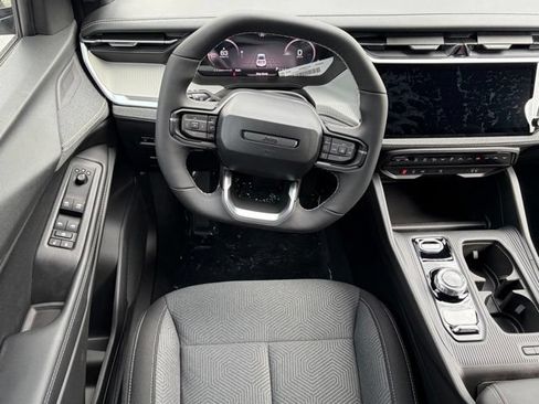 New 2026 Jeep Cherokee Laredo AWD/4WD image 37