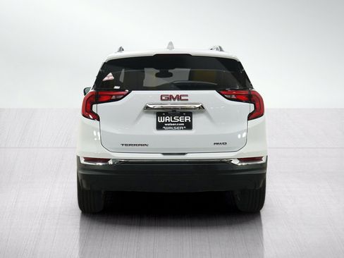 Used 2021 GMC Terrain SLT w/ Infotainment Package II AWD/4WD image 4