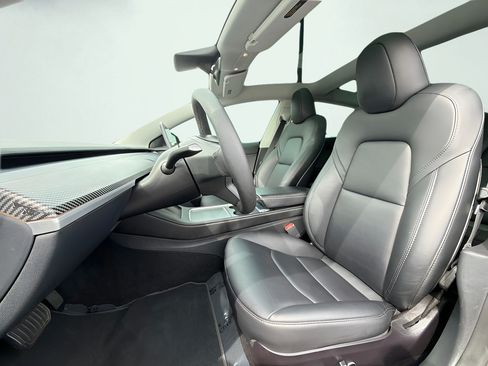 Used 2023 Tesla Model 3 Standard Range RWD image 16