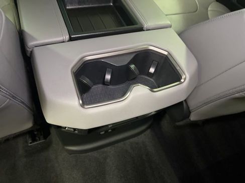 Used 2024 Toyota Tundra Limited image 62