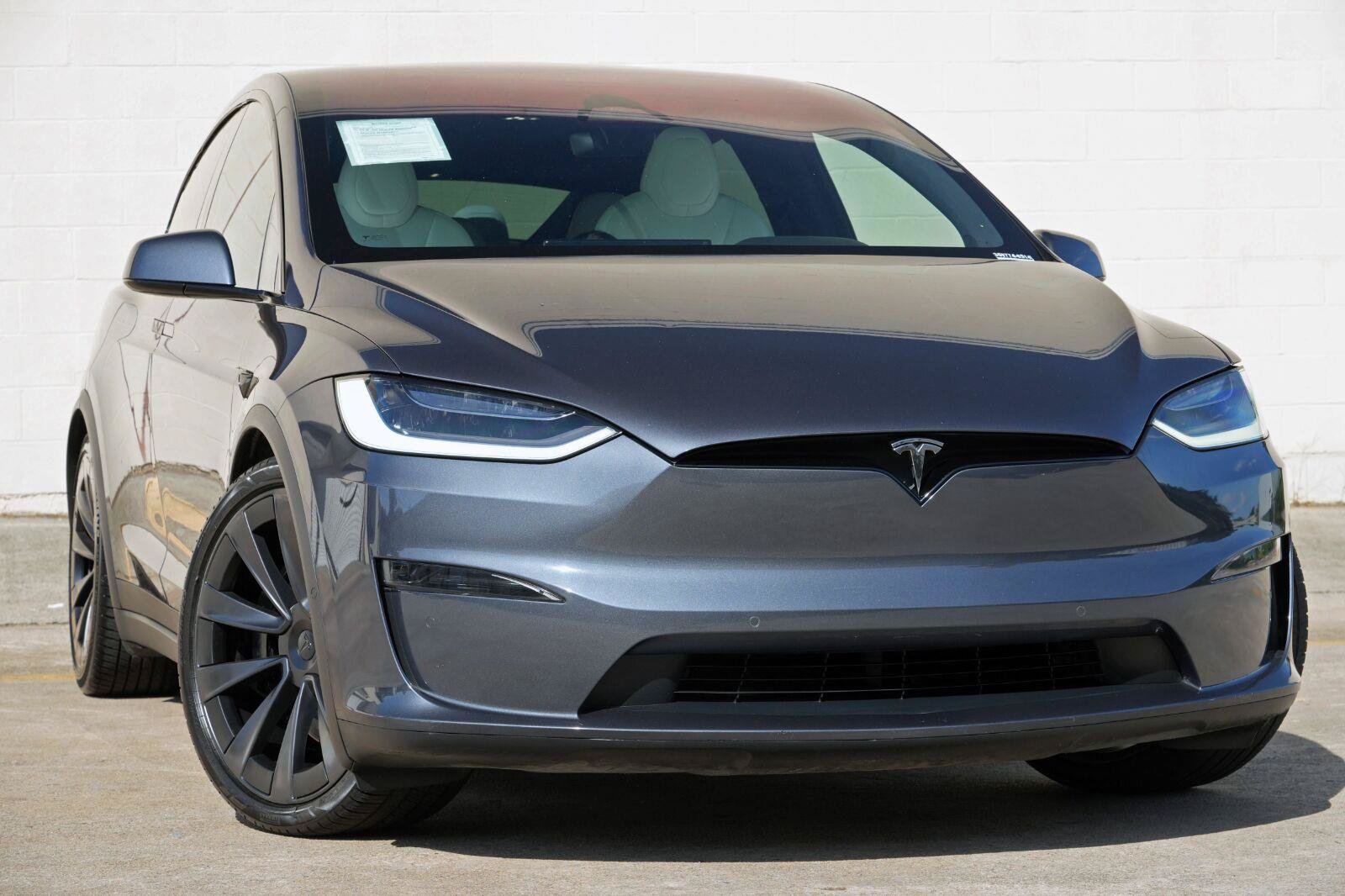Used 2022 Tesla Model X AWD/4WD image 3