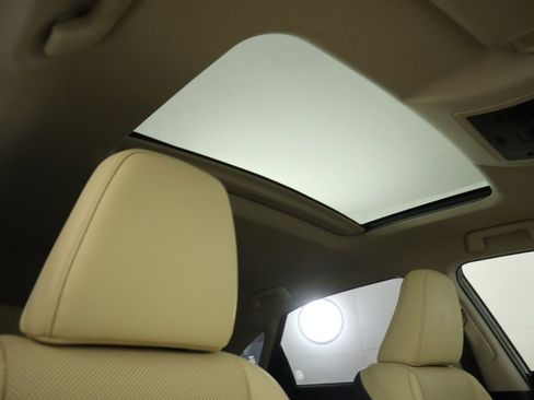 Used 2018 Lexus NX 300 FWD w/ Premium Package image 19