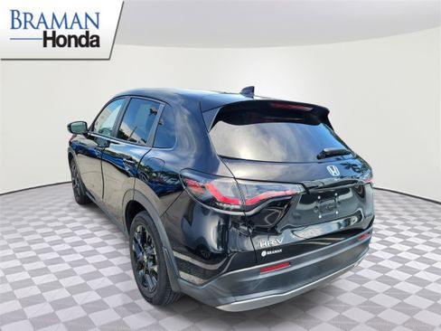 Certified 2024 Honda HR-V Sport image 4