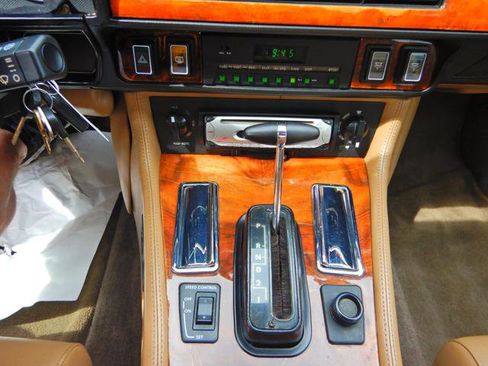 Used 1990 Jaguar XJS V12 Convertible image 14