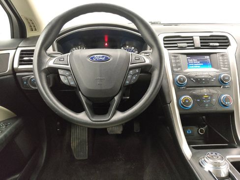 Used 2017 Ford Fusion S image 22