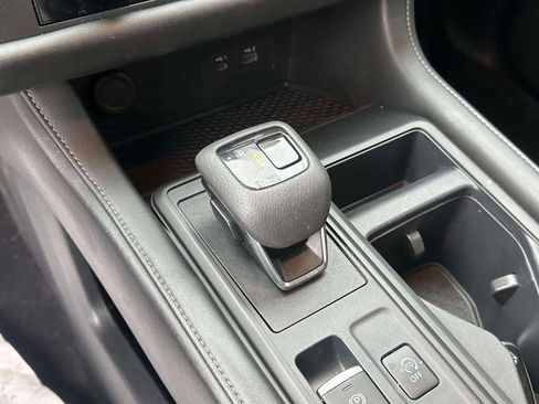 Certified 2024 Nissan Pathfinder S image 27