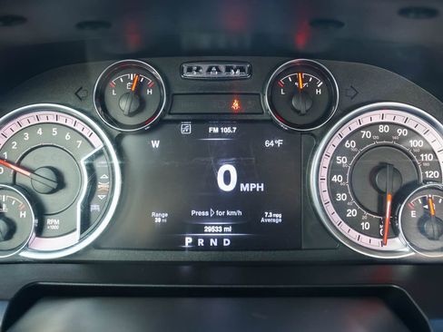 Used 2022 RAM 1500 Classic SLT w/ Electronics Group AWD/4WD image 28