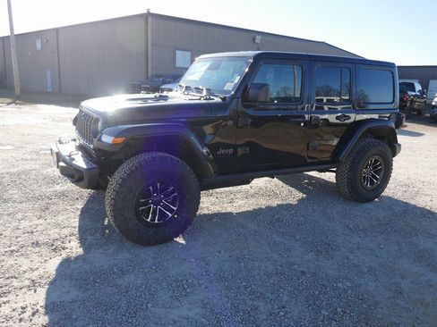 New 2026 Jeep Wrangler Unlimited Rubicon image 7