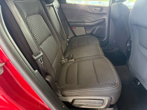 Certified 2023 Ford Escape Active AWD/4WD image 7