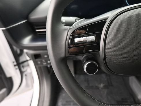 New 2025 Hyundai Ioniq 6 SEL AWD/4WD image 17