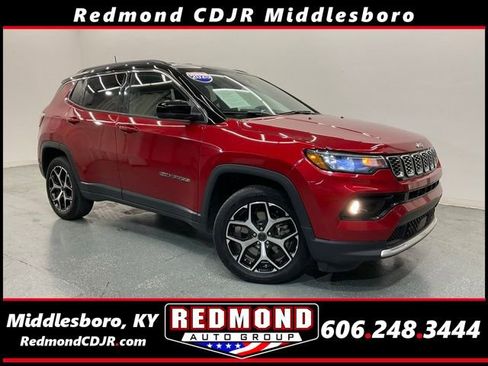 Used 2025 Jeep Compass Limited AWD/4WD image 1