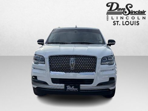 Certified 2024 Lincoln Navigator Reserve image 2