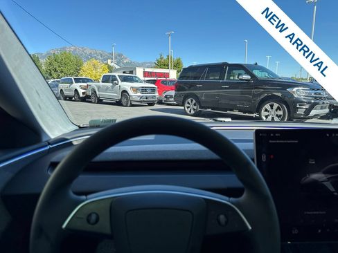 Used 2025 Tesla Model 3 Long Range RWD image 18