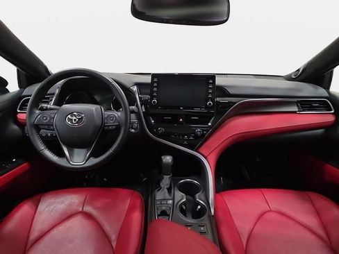 Used 2022 Toyota Camry XSE w/ Navigation Package FWD image 10