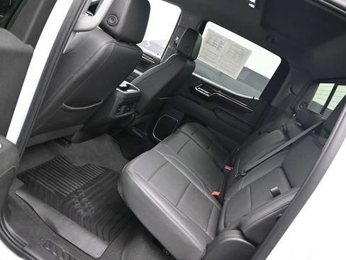 Used 2024 Chevrolet Silverado 1500 RST w/ Convenience Package II RWD image 20