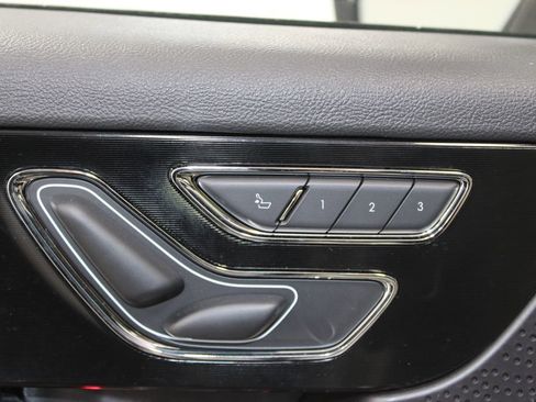 Used 2026 Lincoln Corsair Reserve image 17