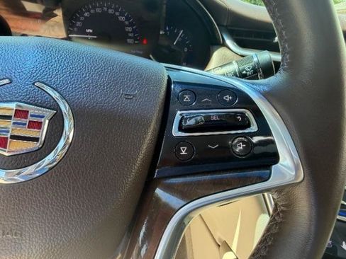 Used 2015 Cadillac XTS Luxury FWD image 19