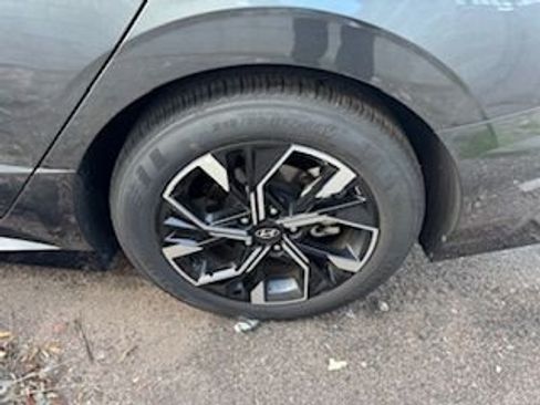 Used 2025 Hyundai Sonata SEL image 8