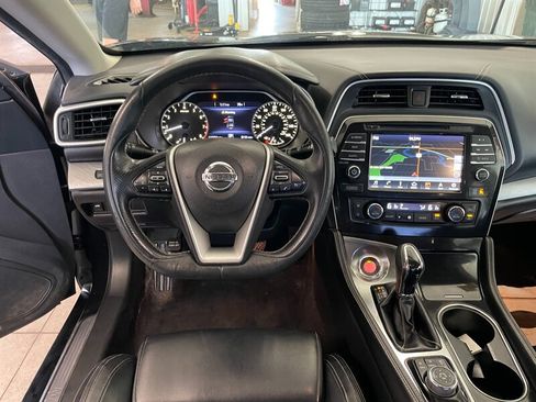 Used 2018 Nissan Maxima 3.5 SV FWD image 8