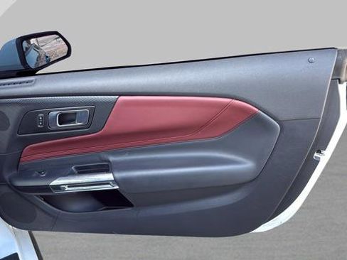 Used 2024 Ford Mustang GT Premium image 23