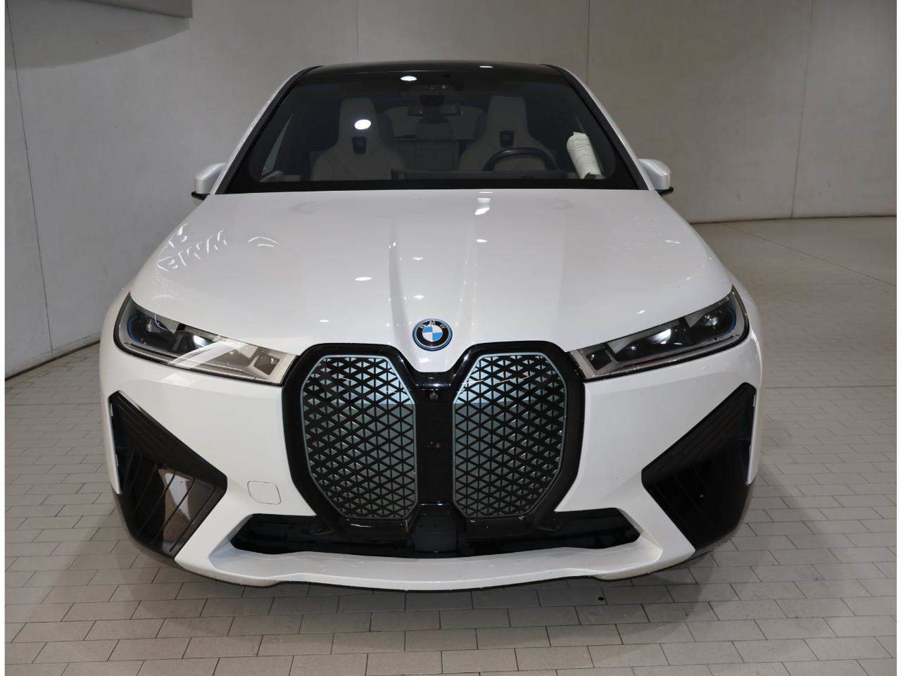 Certified 2024 BMW iX M60 AWD/4WD image 8