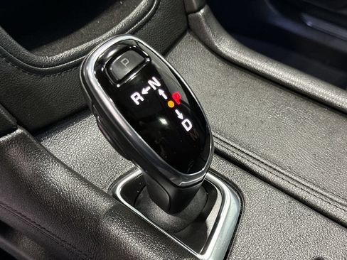 Used 2018 Cadillac XT5 Premium Luxury AWD/4WD image 24
