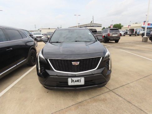 Used 2019 Cadillac XT4 Sport FWD image 4