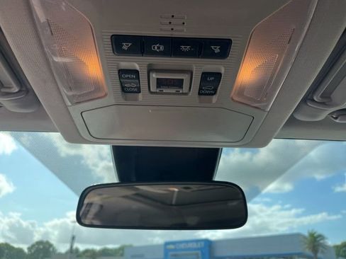 Used 2019 Toyota RAV4 XLE image 26