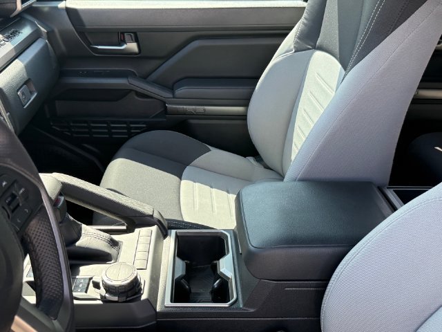 Used 2025 Toyota Tacoma TRD Sport AWD/4WD image 10