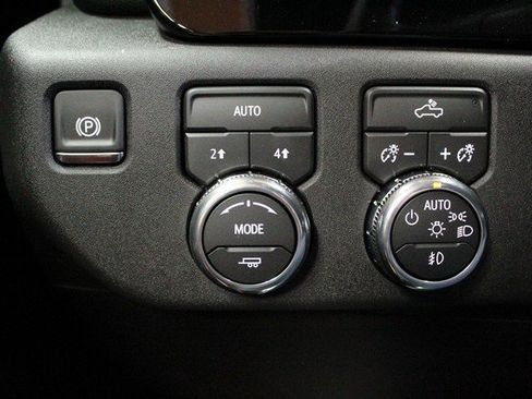 New 2026 GMC Sierra 1500 Elevation image 20