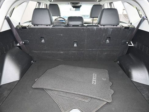 Used 2024 Kia Seltos S image 25