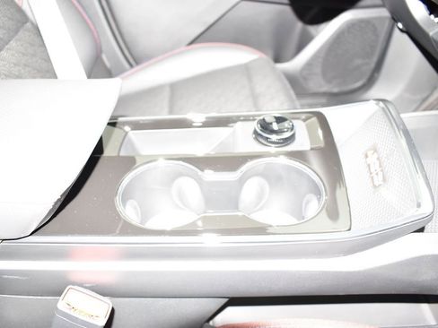 New 2026 Chevrolet Equinox RS image 28