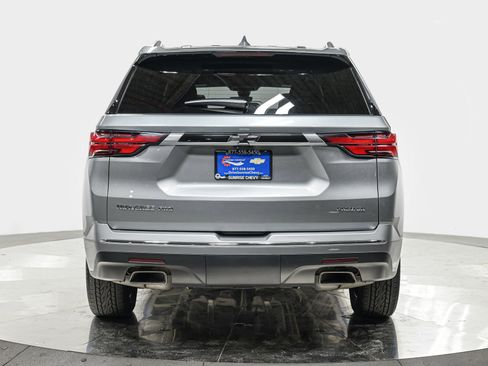 Used 2023 Chevrolet Traverse Premier image 4