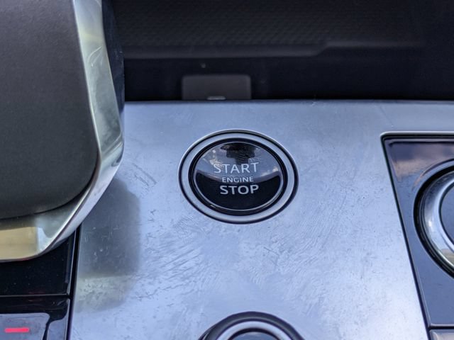 Used 2023 Land Rover Range Rover SE AWD/4WD image 28