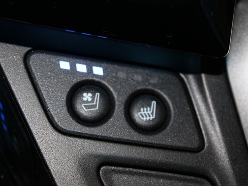 Used 2025 Honda Odyssey Elite image 39