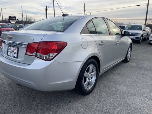Used 2015 Chevrolet Cruze LT w/ Sun And Sound Package image 5