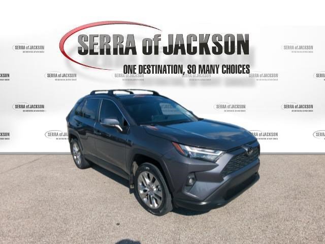 Used 2024 Toyota RAV4 XLE Premium w/ Weather Package FWD image 2