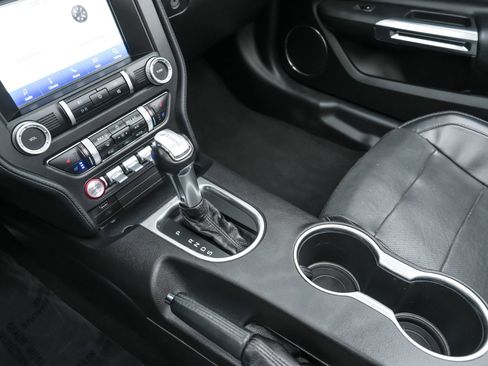 Used 2020 Ford Mustang Premium image 13