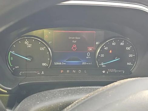 Used 2021 Ford Escape SE image 12