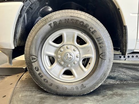Used 2024 RAM 3500 Tradesman AWD/4WD image 26
