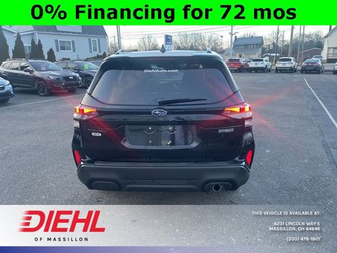 Used 2025 Subaru Forester Touring image 3