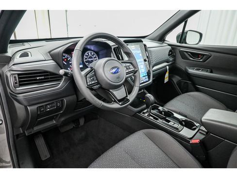 Used 2026 Subaru Forester Premium w/ Base/Premium Package AWD/4WD image 18