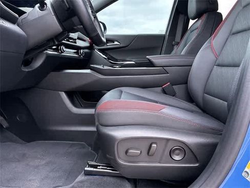 Used 2026 Chevrolet Equinox RS image 18