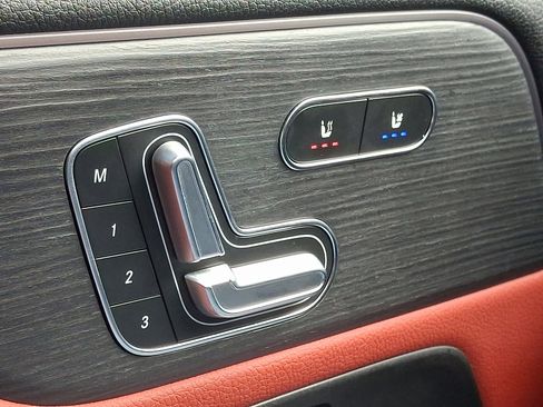 Certified 2022 Mercedes-Benz GLA 250 4MATIC image 26